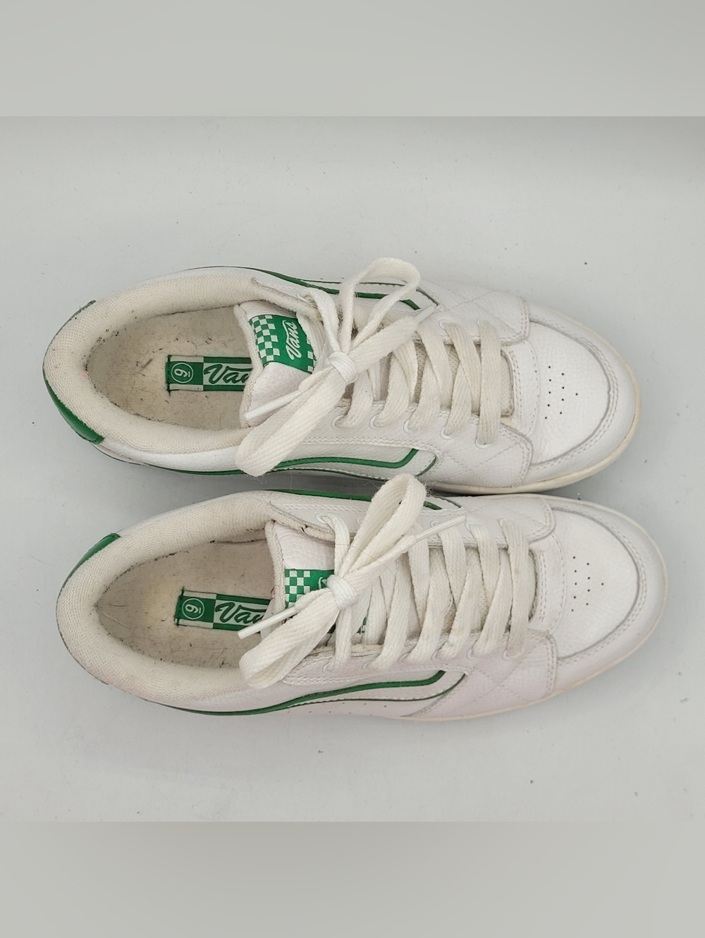 Vans Hylan Sneakers Size 9 ~ White And Green - Picture 9 of 16